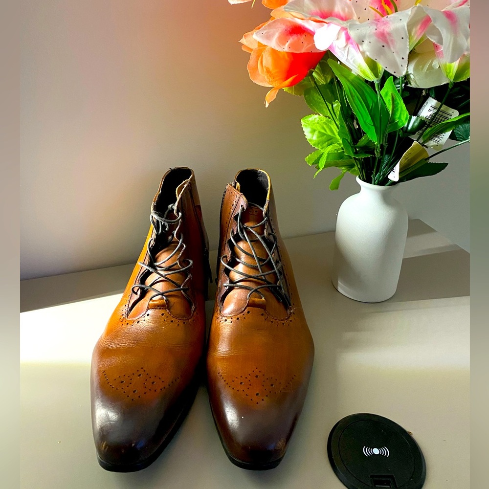 Men's Brown Leather Lace-Up Dress Boots
